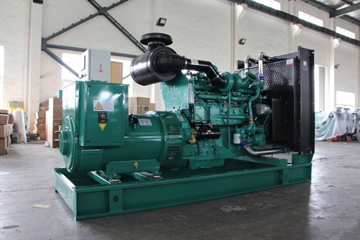 榆树320kw康明斯柴油发电车出租组图片 榆树320kw康明斯柴油发电车出租组图片